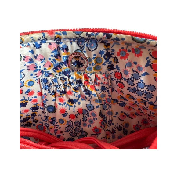 Vera Bradley Coral Floral Quilted Crossbody Purse - Picture 4 of 7